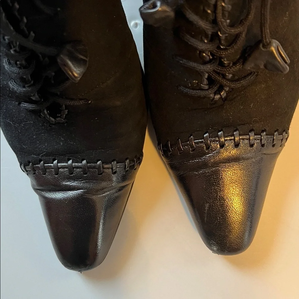 Donald J. Pliner Black Leather Suede Witchy Goth Granny Ankle Boots Bootie 8.5